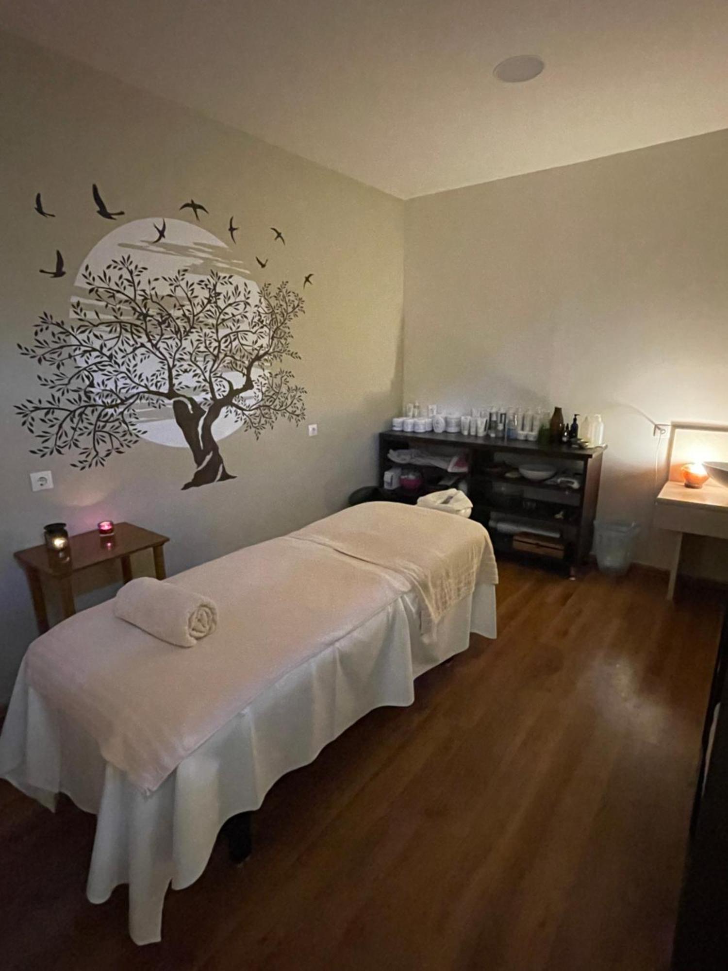 克罗克特洛尼斯Spa酒店 斯陶帕 外观 照片