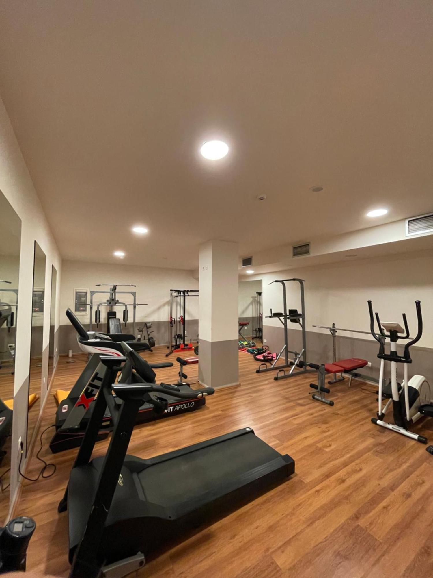 克罗克特洛尼斯Spa酒店 斯陶帕 外观 照片